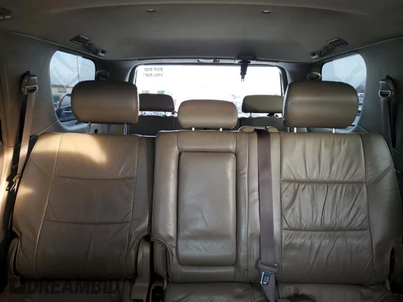 ✅ 2003 Toyota Sequoia Limited • VIN: 5TDBT48A23S196013 • Lot: 82653934. Wystawiony na Copart z przebiegiem 271 770 mil. Bezpłatny archiwum sprzedaży aukcyjnych z USA i szczegółowy raport historii pojazdu na DreamBid. Zdjęcie 10.
