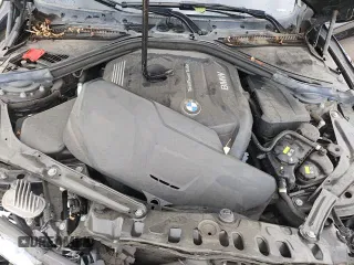 ✅ 2018 BMW 4 Series 430i xDrive • VIN: WBA4Z3C55JEC48099 • Lot: 83805305. Wystawiony na Copart z przebiegiem 66 199 mil. Bezpłatny archiwum sprzedaży aukcyjnych z USA i szczegółowy raport historii pojazdu na DreamBid. Zdjęcie 15.