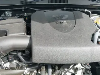 ✅ 2022 Toyota Tacoma SR5 • VIN: 3TYAZ5CN4NT019786 • Lot: 42385567. Listed on IAAI with 8,704 mi. Free auction sales archive from the USA and detailed vehicle history report at DreamBid. Image 22.