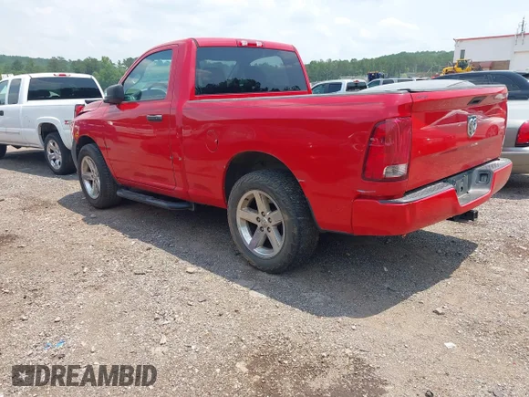 ✅ 2016 Ram 1500 Tradesman • VIN: 3C6JR6AG8GG325954 • Лот: 42344748. Опубліковано раніше на IAAI з пробігом 218 949 миль. Безкоштовний доступ до архіву аукціонних продажів зі США та докладний звіт про історію автомобіля на DreamBid. Зображення 3.