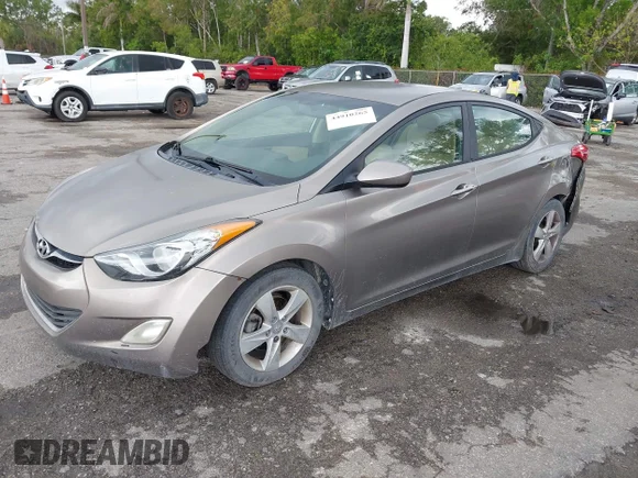 ✅ 2013 Hyundai Elantra GLS • VIN: 5NPDH4AE8DH241695 • Lot: 44910265. Wystawiony na IAAI z przebiegiem 130 946 mil. Bezpłatny archiwum sprzedaży aukcyjnych z USA i szczegółowy raport historii pojazdu na DreamBid. Zdjęcie 2.