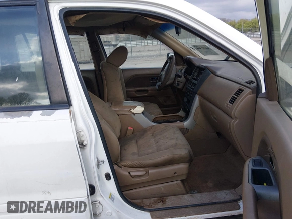 ✅ 2007 Honda Pilot LX • VIN: 5FNYF28117B020571 • Lot: 44687346. Wystawiony na IAAI z przebiegiem 345 237 mil. Bezpłatny archiwum sprzedaży aukcyjnych z USA i szczegółowy raport historii pojazdu na DreamBid. Zdjęcie 5.