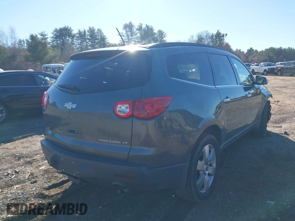 ✅ 2010 Chevrolet Traverse 1LT • VIN: 1GNLVFED1AJ239234 • Lot: 43730914. Wystawiony na IAAI z przebiegiem 189 000 mil. Bezpłatny archiwum sprzedaży aukcyjnych z USA i szczegółowy raport historii pojazdu na DreamBid. Zdjęcie 4.