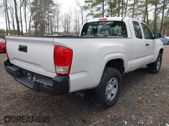 ✅ 2016 Toyota Tacoma SR • VIN: 5TFRX5GN3GX060888 • Lot: 44149259. Wystawiony na IAAI z przebiegiem 198 069 mil. Bezpłatny archiwum sprzedaży aukcyjnych z USA i szczegółowy raport historii pojazdu na DreamBid. Zdjęcie 4.