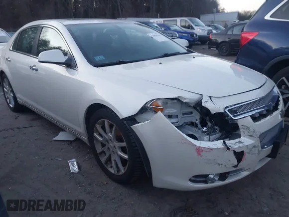 ✅ 2011 Chevrolet Malibu LTZ • VIN: 1G1ZE5E17BF106283 • Lot: 43964238. Wystawiony na IAAI z przebiegiem 111 621 mil. Bezpłatny archiwum sprzedaży aukcyjnych z USA i szczegółowy raport historii pojazdu na DreamBid. Zdjęcie 1.