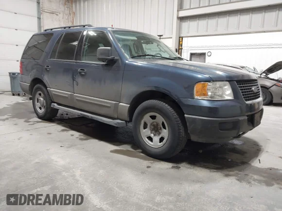 ✅ 2005 Ford Expedition XLS • VIN: 1FMPU14515LA07314 • Lot: 45017491. Wystawiony na IAAI z przebiegiem 115 985 mil. Bezpłatny archiwum sprzedaży aukcyjnych z USA i szczegółowy raport historii pojazdu na DreamBid. Zdjęcie 1.