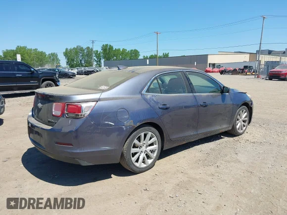 ✅ 2015 Chevrolet Malibu LT • VIN: 1G11D5SLXFF147602 • Lot: 45276140. Wystawiony na IAAI z przebiegiem 130 686 mil. Bezpłatny archiwum sprzedaży aukcyjnych z USA i szczegółowy raport historii pojazdu na DreamBid. Zdjęcie 4.