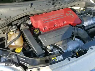 ✅ 2017 FIAT 500 Abarth • VIN: 3C3CFFFH5HT535792 • Lot: 44800215. Wystawiony na Copart z przebiegiem 66 337 mil. Bezpłatny archiwum sprzedaży aukcyjnych z USA i szczegółowy raport historii pojazdu na DreamBid. Zdjęcie 13.