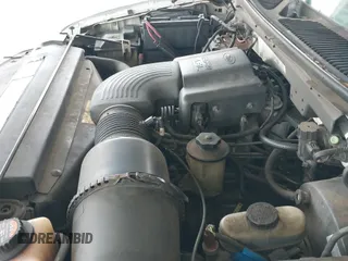 ✅ 1999 Ford F-150 • VIN: 1FTRX17W1XNC36060 • Lot: 43098437. Wystawiony na IAAI z przebiegiem 236 175 mil. Bezpłatny archiwum sprzedaży aukcyjnych z USA i szczegółowy raport historii pojazdu na DreamBid. Zdjęcie 19.