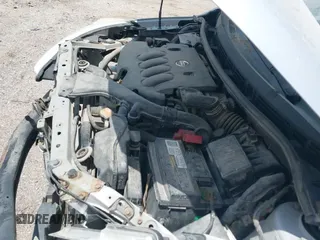 ✅ 2010 Nissan Versa SL • VIN: 3N1BC1CP0AL390037 • Lot: 42363328. Listed on IAAI with 102,932 mi. Free auction sales archive from the USA and detailed vehicle history report at DreamBid. Image 13.