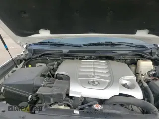 ✅ 2011 Toyota Land Cruiser • VIN: JTMHY7AJ3B5012127 • Lot: 85413384. Listed on Copart with 222,878 mi. Free auction sales archive from the USA and detailed vehicle history report at DreamBid. Image 16.