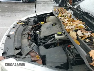 ✅ 2017 Ford Escape SE • VIN: 1FMCU0GD8HUC98856 • Lot: 43774212. Wystawiony na IAAI z przebiegiem 212 735 mil. Bezpłatny archiwum sprzedaży aukcyjnych z USA i szczegółowy raport historii pojazdu na DreamBid. Zdjęcie 13.