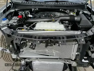 ✅ 2025 Ford Expedition Max Platinum • VIN: 1FMJK1M87SEA35639 • Lot: 85573565. Listed on Copart with 1,370 mi. Free auction sales archive from the USA and detailed vehicle history report at DreamBid. Image 15.