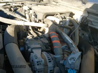 ✅ 2015 GMC Sierra 2500HD • VIN: 1GT11YE84FF636313 • Lot: 41430540. Listed on IAAI with 181,720 mi. Free auction sales archive from the USA and detailed vehicle history report at DreamBid. Image 18.