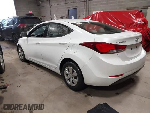 ✅ 2016 Hyundai Elantra Limited • VIN: 5NPDH4AEXGH674181 • Лот: 44414439. Опубліковано раніше на IAAI з пробігом 61 687 миль. Безкоштовний доступ до архіву аукціонних продажів зі США та докладний звіт про історію автомобіля на DreamBid. Зображення 3.