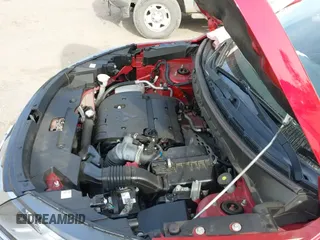 ✅ 2021 Mitsubishi Outlander SE • VIN: JA4APVAU9MU001686 • Lot: 43558244. Listed on IAAI with 60,061 mi. Free auction sales archive from the USA and detailed vehicle history report at DreamBid. Image 19.