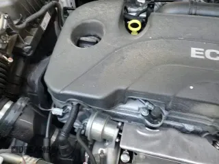 ✅ 2022 GMC Terrain SLT • VIN: 3GKALVEVXNL223349 • Lot: 72036455. Wystawiony na Copart z przebiegiem 12 182 mil. Bezpłatny archiwum sprzedaży aukcyjnych z USA i szczegółowy raport historii pojazdu na DreamBid. Zdjęcie 14.