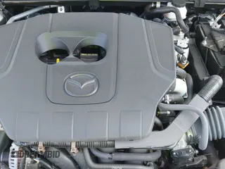 ✅ 2024 Mazda CX-30 S Carbon Edition • VIN: 3MVDMBCM2RM719131 • Lot: 42265739. Wystawiony na IAAI z przebiegiem 8 470 mil. Bezpłatny archiwum sprzedaży aukcyjnych z USA i szczegółowy raport historii pojazdu na DreamBid. Zdjęcie 20.