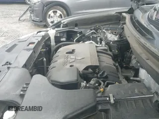 ✅ 2019 Mitsubishi Outlander ES • VIN: JA4AZ3A38KZ015116 • Lot: 43447252. Listed on IAAI with 93,264 mi. Free auction sales archive from the USA and detailed vehicle history report at DreamBid. Image 19.