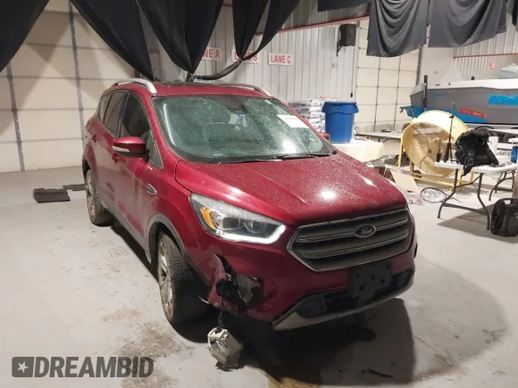 ✅ 2018 Ford Escape Titanium • VIN: 1FMCU0J94JUC33920 • Лот: 44355932. Опубликован ранее на IAAI с пробегом 89 318 миль. Бесплатный доступ к архиву аукционных продаж из США и подробный отчёт об истории автомобиля на DreamBid. Изображение 1.
