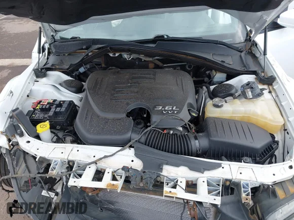 ✅ 2022 Chrysler 300 S • VIN: 2C3CCABGXNH170698 • Лот: 43970043. Опубліковано раніше на IAAI з пробігом 36 351 миль. Безкоштовний доступ до архіву аукціонних продажів зі США та докладний звіт про історію автомобіля на DreamBid. Зображення 10.