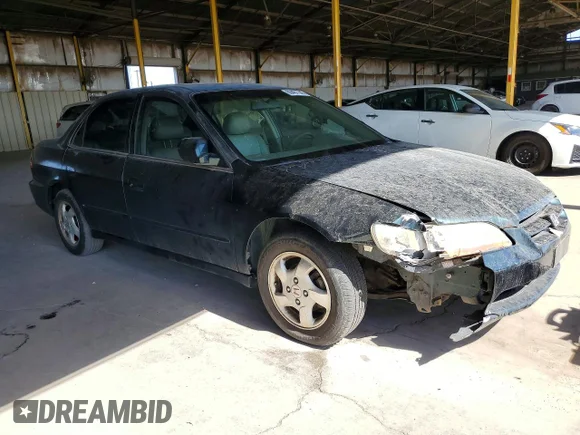 ✅ 1999 Honda Accord EX • VIN: 1HGCG5657XA044981 • Lot: 60401146. Wystawiony na Copart z przebiegiem Nie podano. Bezpłatny archiwum sprzedaży aukcyjnych z USA i szczegółowy raport historii pojazdu na DreamBid. Zdjęcie 4.