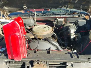 ✅ 1993 Chevrolet Silverado 1500 • VIN: 2GCEK19K2P1254270 • Lot: 43544340. Wystawiony na IAAI z przebiegiem 158 888 mil. Bezpłatny archiwum sprzedaży aukcyjnych z USA i szczegółowy raport historii pojazdu na DreamBid. Zdjęcie 13.