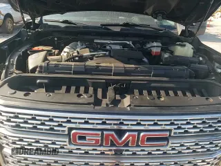 ✅ 2022 GMC Sierra 2500HD Denali • VIN: 1GT19REY0NF144066 • Lot: 68199615. Wystawiony na Copart z przebiegiem 64 969 mil. Bezpłatny archiwum sprzedaży aukcyjnych z USA i szczegółowy raport historii pojazdu na DreamBid. Zdjęcie 13.