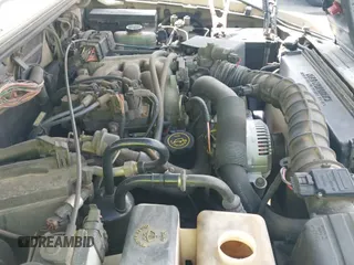 ✅ 1999 Ford Ranger XL • VIN: 1FTYR14V2XTA23115 • Lot: 42638252. Wystawiony na IAAI z przebiegiem 182 045 mil. Bezpłatny archiwum sprzedaży aukcyjnych z USA i szczegółowy raport historii pojazdu na DreamBid. Zdjęcie 12.