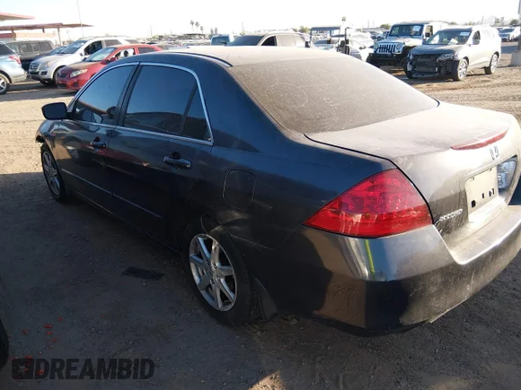 ✅ 2007 Honda Accord EX • VIN: 1HGCM56737A135675 • Lot: 45272667. Wystawiony na IAAI z przebiegiem 267 021 mil. Bezpłatny archiwum sprzedaży aukcyjnych z USA i szczegółowy raport historii pojazdu na DreamBid. Zdjęcie 3.