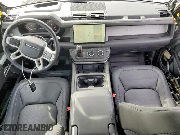 ✅ 2024 Land Rover Defender SE • VIN: SALEPEFE2R2308332 • Lot: 51175546. Wystawiony na Copart z przebiegiem 10 743 mil. Bezpłatny archiwum sprzedaży aukcyjnych z USA i szczegółowy raport historii pojazdu na DreamBid. Zdjęcie 8.