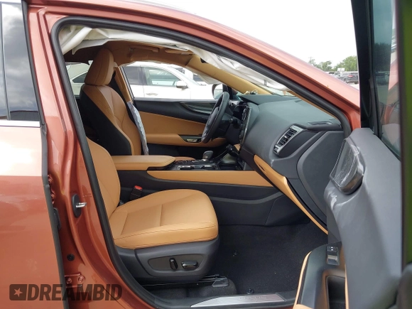 ✅ 2026 Lexus NX 350 Premium • VIN: 2T2GGCEZ6TC108079 • Lot: 44922739. Listed on IAAI with 1,620 mi. Free auction sales archive from the USA and detailed vehicle history report at DreamBid. Image 5.