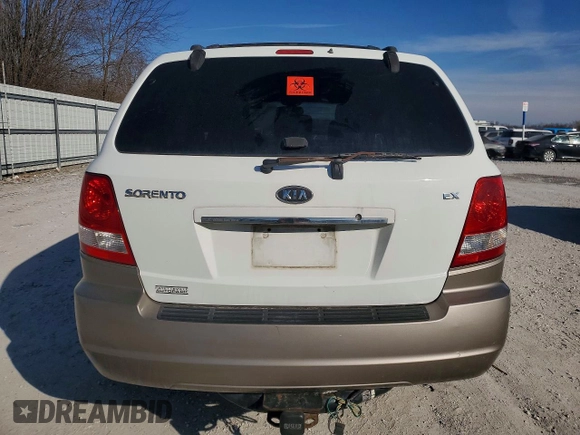 ✅ 2006 Kia Sorento LX • VIN: KNDJC733765619698 • Lot: 74387375. Wystawiony na Copart z przebiegiem Nie podano. Bezpłatny archiwum sprzedaży aukcyjnych z USA i szczegółowy raport historii pojazdu na DreamBid. Zdjęcie 6.