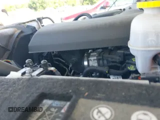 2024 Ram 1500 SLT с VIN 1C6RR7GGXRS125346, выставлен на аукционе IAAI как лот 42287123 с пробегом 31 577 миль миль и . История ставок и продаж доступна на DreamBid. Изображение 19.