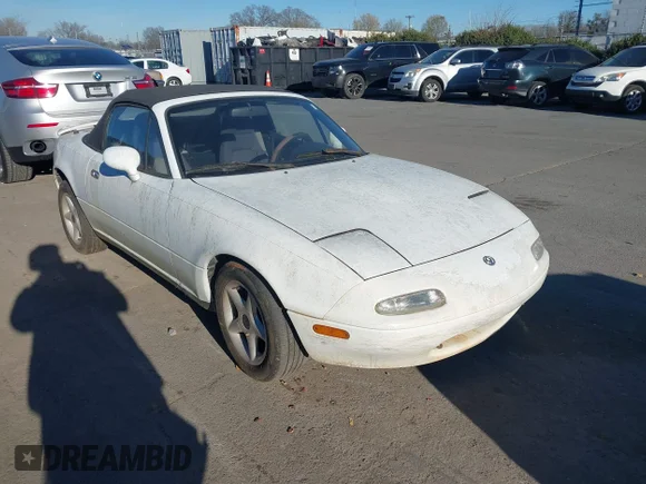 ✅ 1993 Mazda MX-5 Miata • VIN: JM1NA3512P1414486 • Лот: 43928993. Опубликован ранее на IAAI с пробегом 223 123 миль. Бесплатный доступ к архиву аукционных продаж из США и подробный отчёт об истории автомобиля на DreamBid. Изображение 1.
