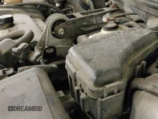 ✅ 2000 Volvo S70 • VIN: YV1LS61J4Y2668718 • Лот: 41747818. Опубликован ранее на IAAI с пробегом 187 381 миль. Бесплатный доступ к архиву аукционных продаж из США и подробный отчёт об истории автомобиля на DreamBid. Изображение 19.