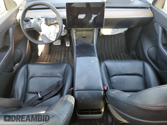 ✅ 2021 Tesla Model Y Long Range • VIN: 5YJYGDEE2MF082220 • Lot: 53915104. Wystawiony na Copart z przebiegiem 40 026 mil. Bezpłatny archiwum sprzedaży aukcyjnych z USA i szczegółowy raport historii pojazdu na DreamBid. Zdjęcie 8.