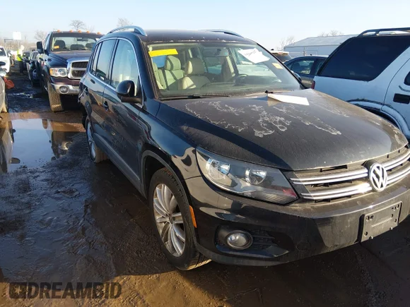 ✅ 2012 Volkswagen Tiguan S • VIN: WVGAV7AX9CW537473 • Лот: 44095005. Опубликован ранее на IAAI с пробегом 112 661 миль. Бесплатный доступ к архиву аукционных продаж из США и подробный отчёт об истории автомобиля на DreamBid. Изображение 1.