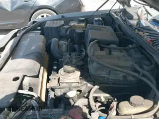 ✅ 2002 Ford Explorer XLS • VIN: 1FMZU72E22UA07200 • Лот: 43560879. Опубликован ранее на IAAI с пробегом 237 184 миль. Бесплатный доступ к архиву аукционных продаж из США и подробный отчёт об истории автомобиля на DreamBid. Изображение 13.