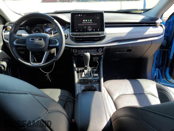 ✅ 2022 Jeep Compass Latitude Lux • VIN: 3C4NJDFB1NT218901 • Лот: 46863883. Опубликован ранее на Copart с пробегом 9 409 миль. Бесплатный доступ к архиву аукционных продаж из США и подробный отчёт об истории автомобиля на DreamBid. Изображение 8.