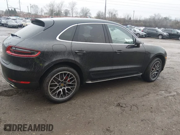 ✅ 2015 Porsche Macan S • VIN: WP1AB2A59FLB68441 • Лот: 44515616. Опубліковано раніше на IAAI з пробігом 51 286 миль. Безкоштовний доступ до архіву аукціонних продажів зі США та докладний звіт про історію автомобіля на DreamBid. Зображення 4.