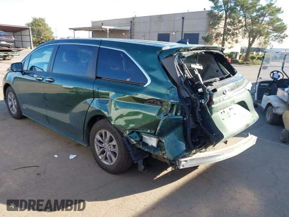 ✅ 2021 Toyota Sienna XLE • VIN: 5TDYSKFCXMS006448 • Лот: 44248008. Опубликован ранее на IAAI с пробегом 70 978 миль. Бесплатный доступ к архиву аукционных продаж из США и подробный отчёт об истории автомобиля на DreamBid. Изображение 3.