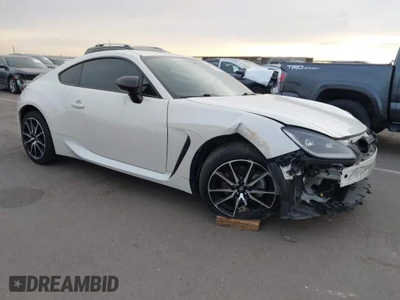 ✅ 2023 Toyota 86 • VIN: JF1ZNBC1XP8751939 • Lot: 44685009. Listed on IAAI with 46,641 mi. Free auction sales archive from the USA and detailed vehicle history report at DreamBid. Image 1.