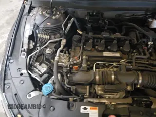 ✅ 2020 Honda Accord LX • VIN: 1HGCV1F13LA083007 • Lot: 92665625. Wystawiony na Copart z przebiegiem 53 723 mil. Bezpłatny archiwum sprzedaży aukcyjnych z USA i szczegółowy raport historii pojazdu na DreamBid. Zdjęcie 13.