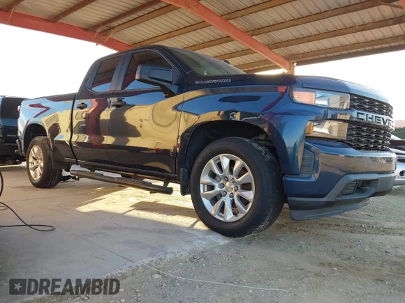✅ 2020 Chevrolet Silverado 1500 Custom • VIN: 1GCRWBEK1LZ367291 • Lot: 44001589. Listed on IAAI with 111,732 mi. Free auction sales archive from the USA and detailed vehicle history report at DreamBid. Image 1.