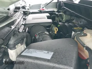 ✅ 2019 Chevrolet Silverado 1500 Custom • VIN: 3GCPWBEH7KG279582 • Lot: 43308347. Wystawiony na IAAI z przebiegiem 26 165 mil. Bezpłatny archiwum sprzedaży aukcyjnych z USA i szczegółowy raport historii pojazdu na DreamBid. Zdjęcie 19.