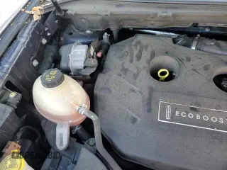 ✅ 2017 Lincoln MKC Select • VIN: 5LMTJ2DHXHUL34054 • Lot: 87389115. Wystawiony na Copart z przebiegiem 85 210 mil. Bezpłatny archiwum sprzedaży aukcyjnych z USA i szczegółowy raport historii pojazdu na DreamBid. Zdjęcie 15.