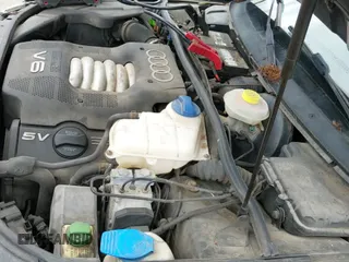 ✅ 1998 Audi A4 • VIN: WAUED28D0WA219103 • Lot: 42324610. Wystawiony na IAAI z przebiegiem 122 584 mil. Bezpłatny archiwum sprzedaży aukcyjnych z USA i szczegółowy raport historii pojazdu na DreamBid. Zdjęcie 20.