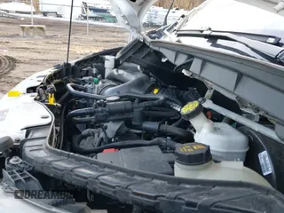 ✅ 2020 Ford Transit Cargo • VIN: 1FTBR2C87LKA34635 • Lot: 41201981. Wystawiony na IAAI z przebiegiem 89 814 mil. Bezpłatny archiwum sprzedaży aukcyjnych z USA i szczegółowy raport historii pojazdu na DreamBid. Zdjęcie 20.