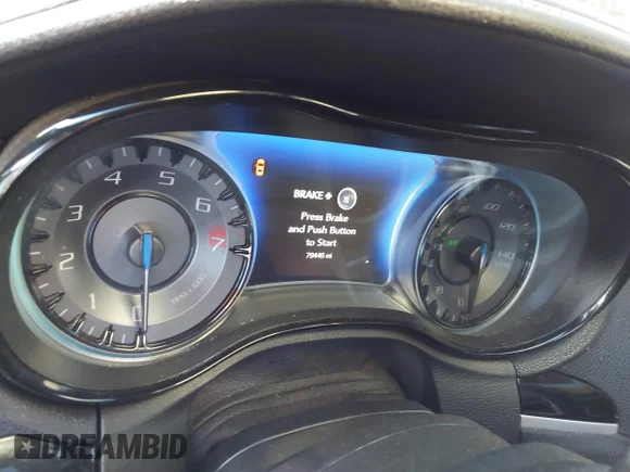 ✅ 2022 Chrysler 300 S • VIN: 2C3CCABG1NH187051 • Lot: 44369604. Wystawiony na IAAI z przebiegiem 79 446 mil. Bezpłatny archiwum sprzedaży aukcyjnych z USA i szczegółowy raport historii pojazdu na DreamBid. Zdjęcie 7.